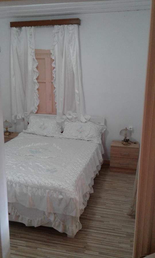 Villa Angela, Traditional Villa In The Village Agios Ioannis Peristeron  Luaran gambar