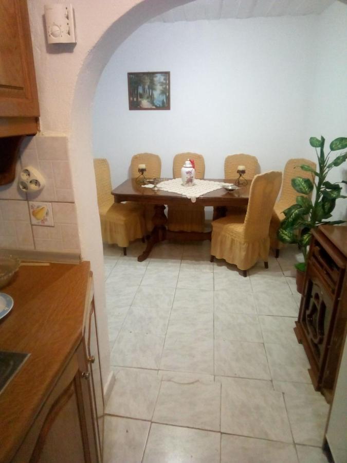 Villa Angela, Traditional Villa In The Village Agios Ioannis Peristeron  Luaran gambar